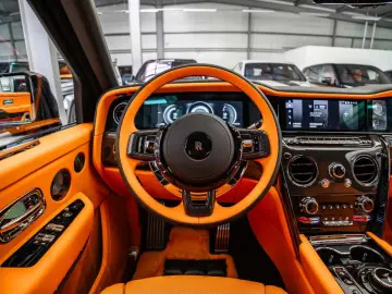 Rolls-Royce Cullinan Black Badge   4seats   PROD. 2026