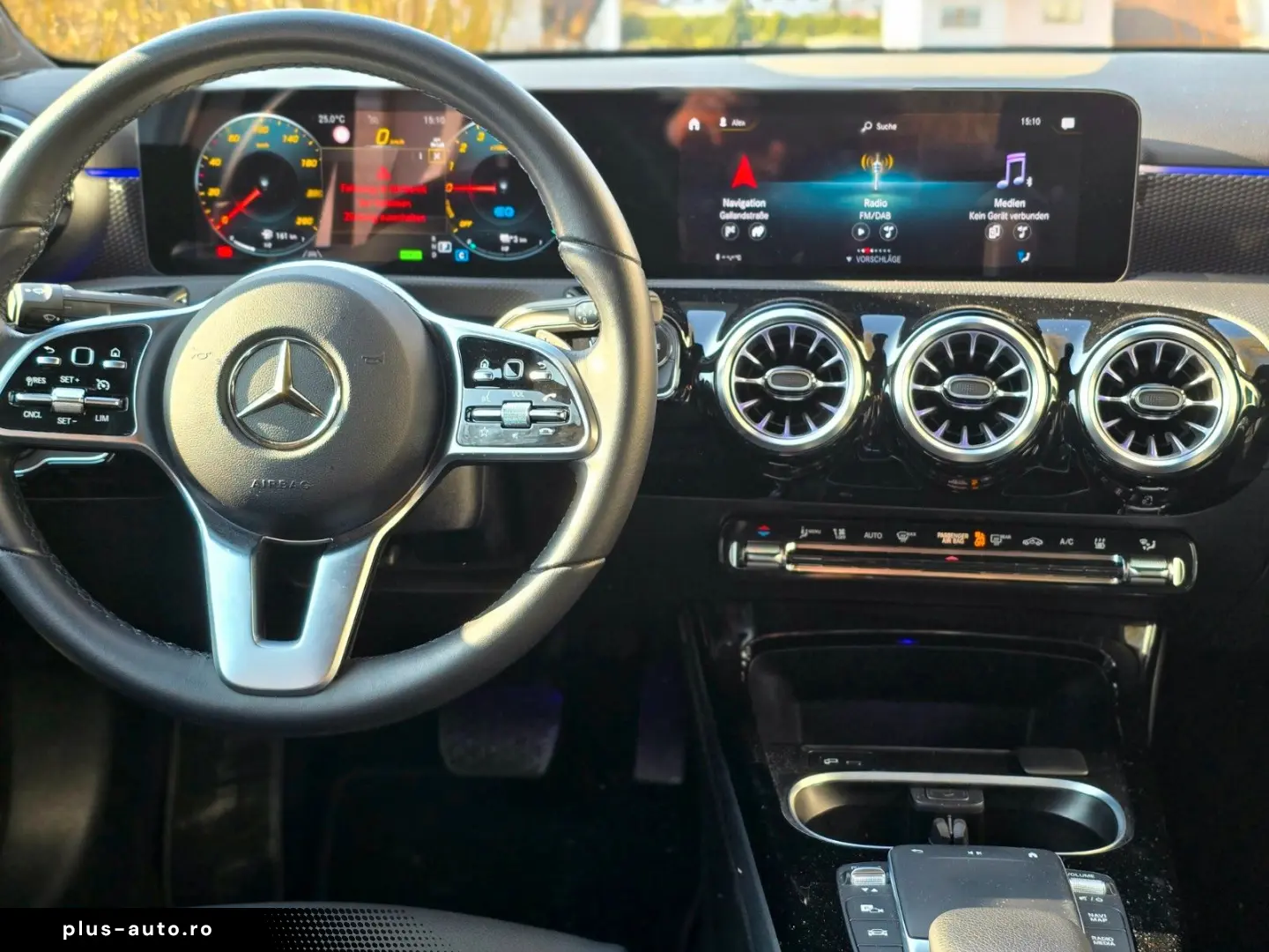 MERCEDES-BENZ A 250 e Limousine Prog. PANO KAM LED WIDE 18