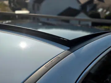 MERCEDES-BENZ A 250 e Limousine Prog. PANO KAM LED WIDE 18