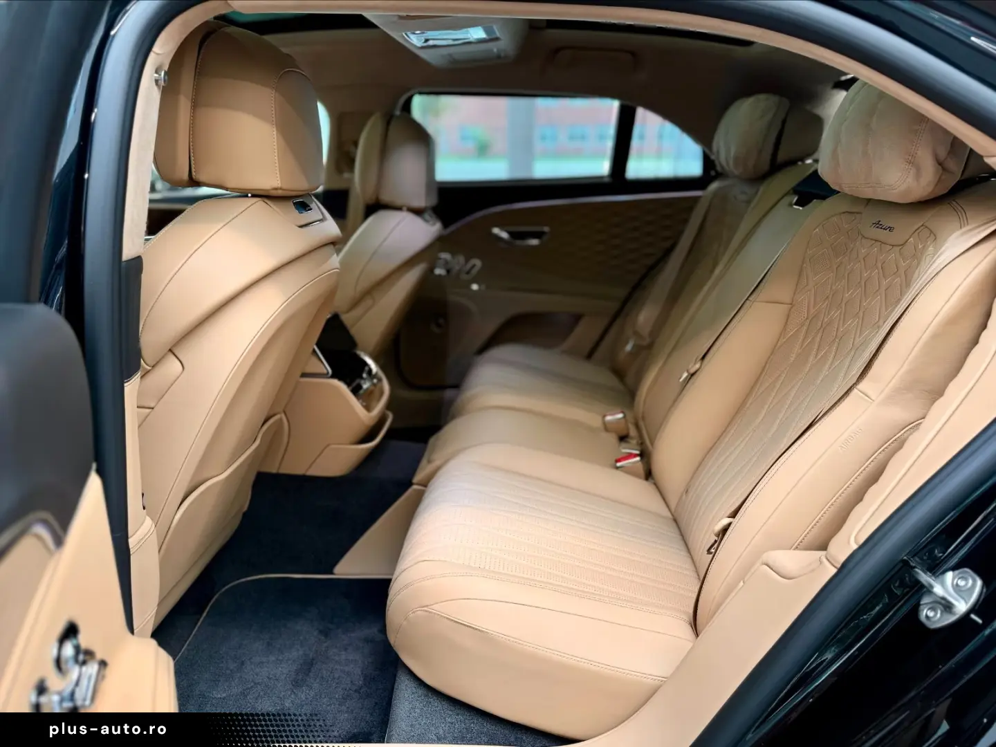 Bentley Flying Spur Azure V8