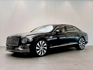 Bentley Flying Spur Azure V8
