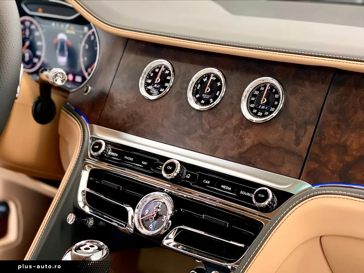 Bentley Flying Spur Azure V8