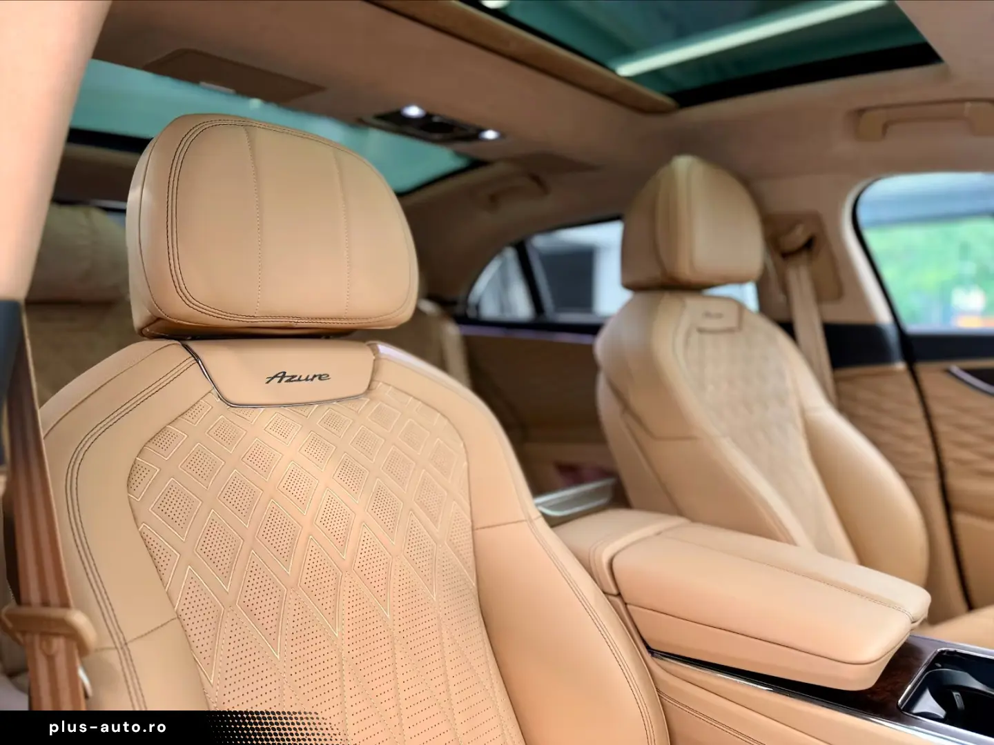 Bentley Flying Spur Azure V8