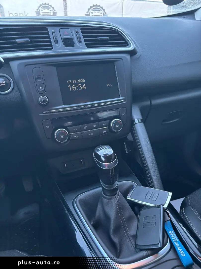 Renault KADJAR 2015