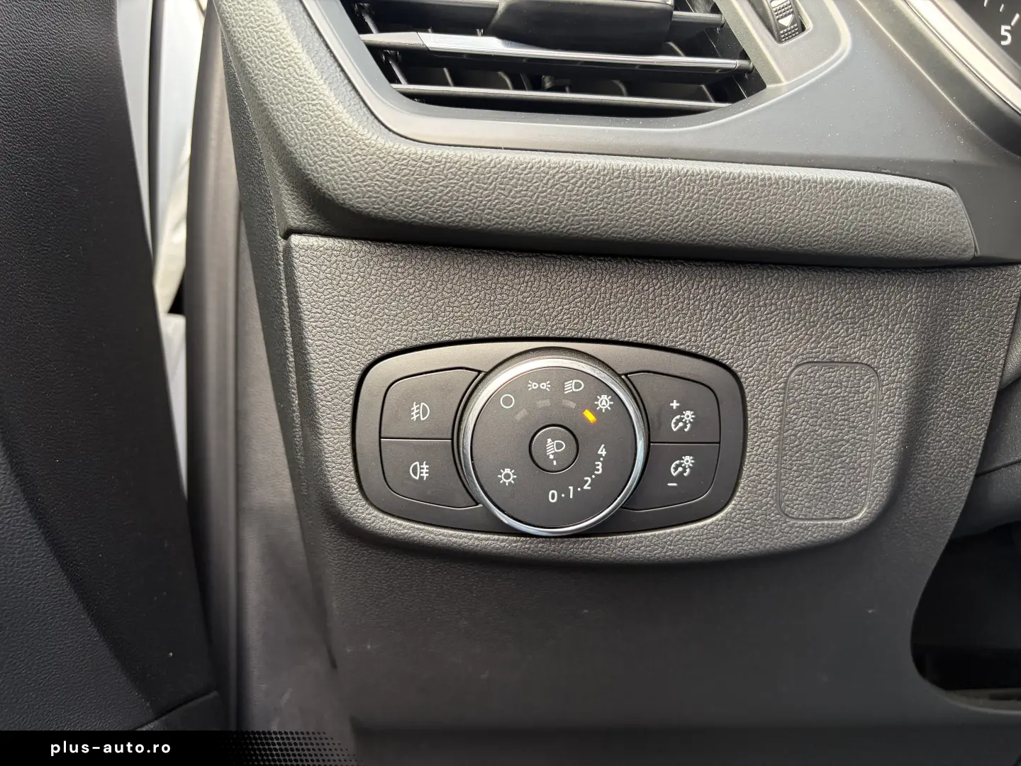 FORD FOCUS 1.0 ECOBOOST 125 CP