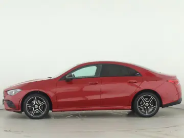 MERCEDES-BENZ CLA 250 e  AMG-Line PTS Kamera Navigation