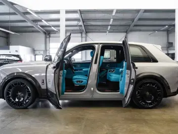 Rolls-Royce Cullinan BRABUS 700   Black Badge   Mod. 2026