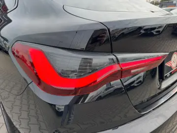 BMW 420 d Gran Coupe xDrive 360 KAMERA SPUR ASS. SHZ