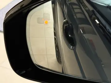 LAND ROVER Sport P400e PHEV Autobiography Netto €48.250 -