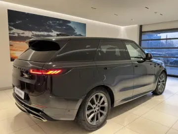 LAND ROVER Range Rover Sport P460e Dyn. SE Black Pack AHK