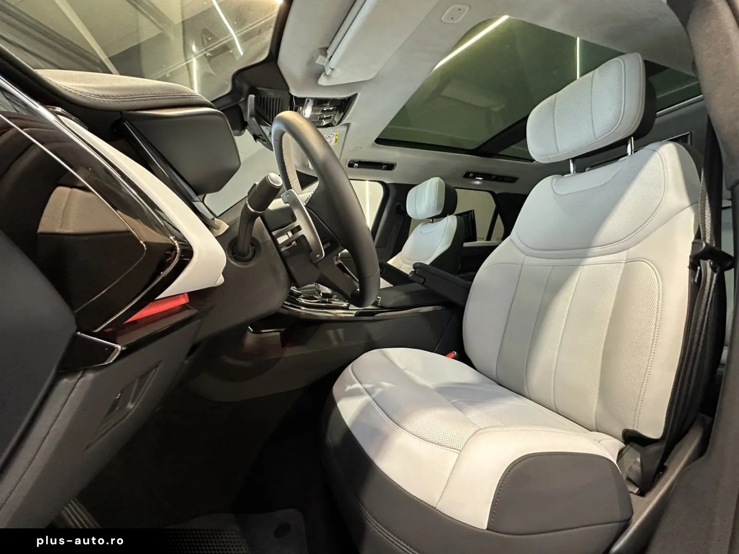 LAND ROVER Range Rover Sport P530 4.4 V8  First Edition