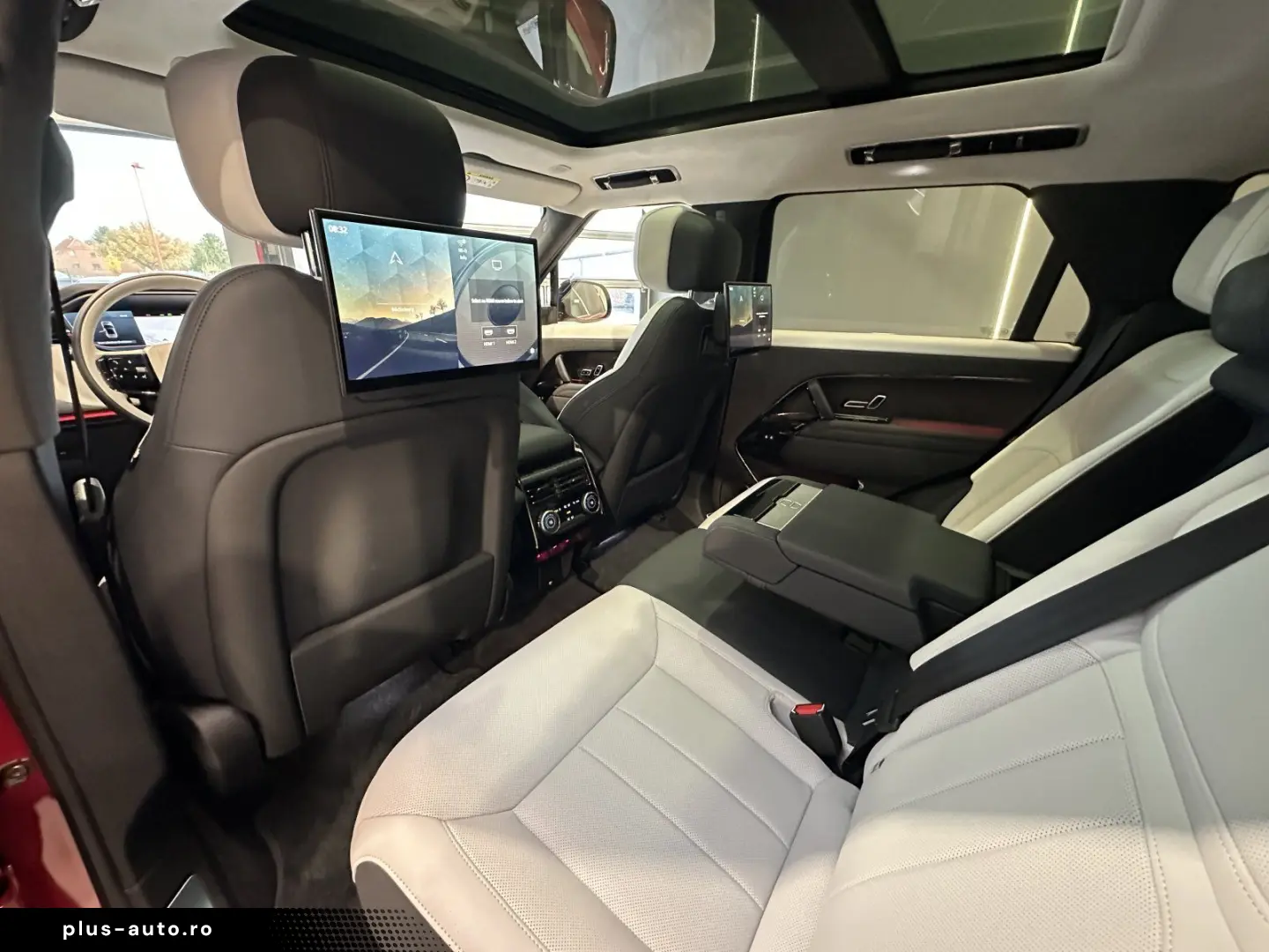 LAND ROVER Range Rover Sport P530 4.4 V8  First Edition