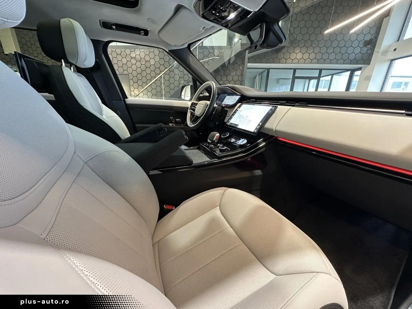 LAND ROVER Range Rover Sport P530 4.4 V8  First Edition