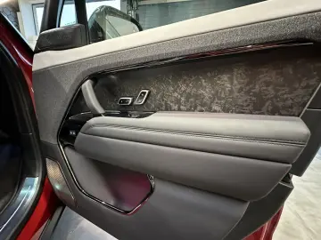 LAND ROVER Range Rover Sport P530 4.4 V8  First Edition