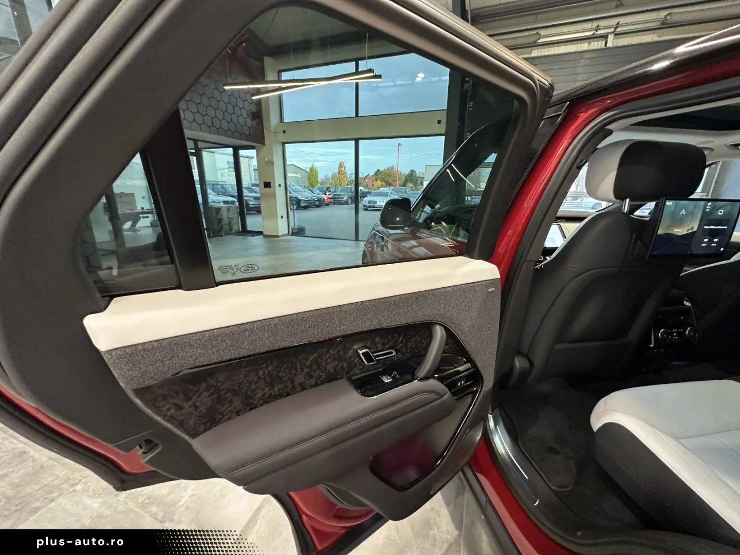 LAND ROVER Range Rover Sport P530 4.4 V8  First Edition