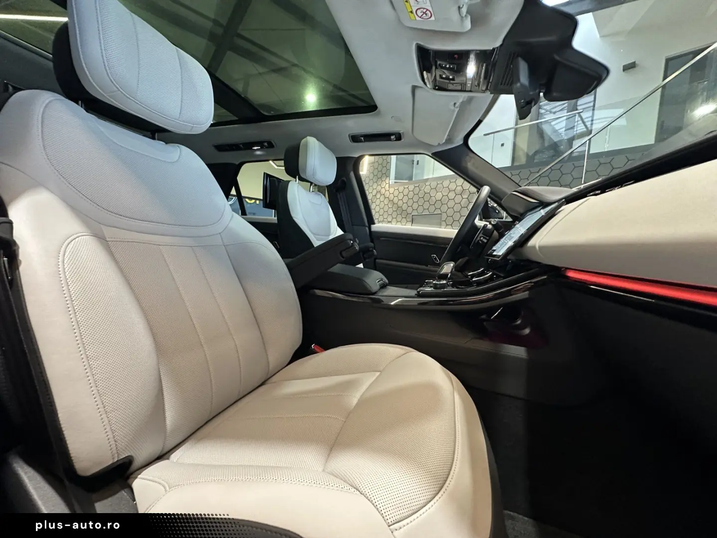 LAND ROVER Range Rover Sport P530 4.4 V8  First Edition