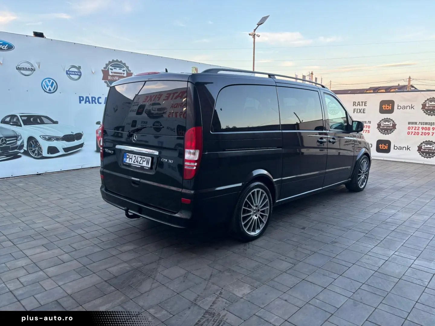 Mercedes-Benz VIANO 2012
