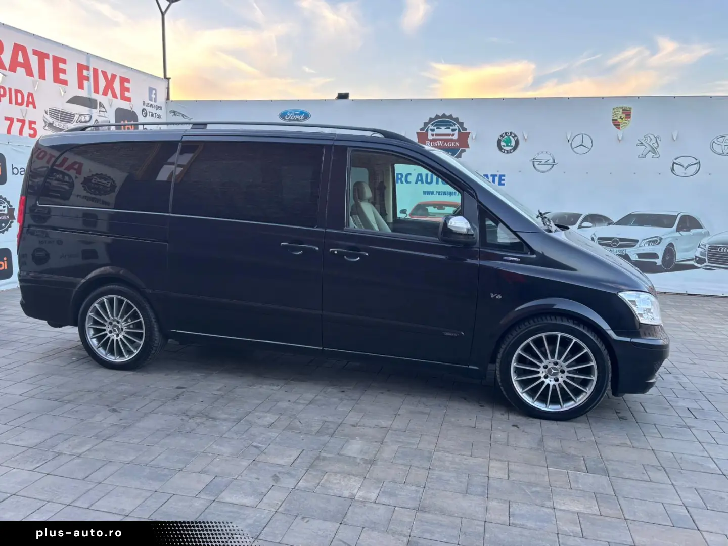 Mercedes-Benz VIANO 2012