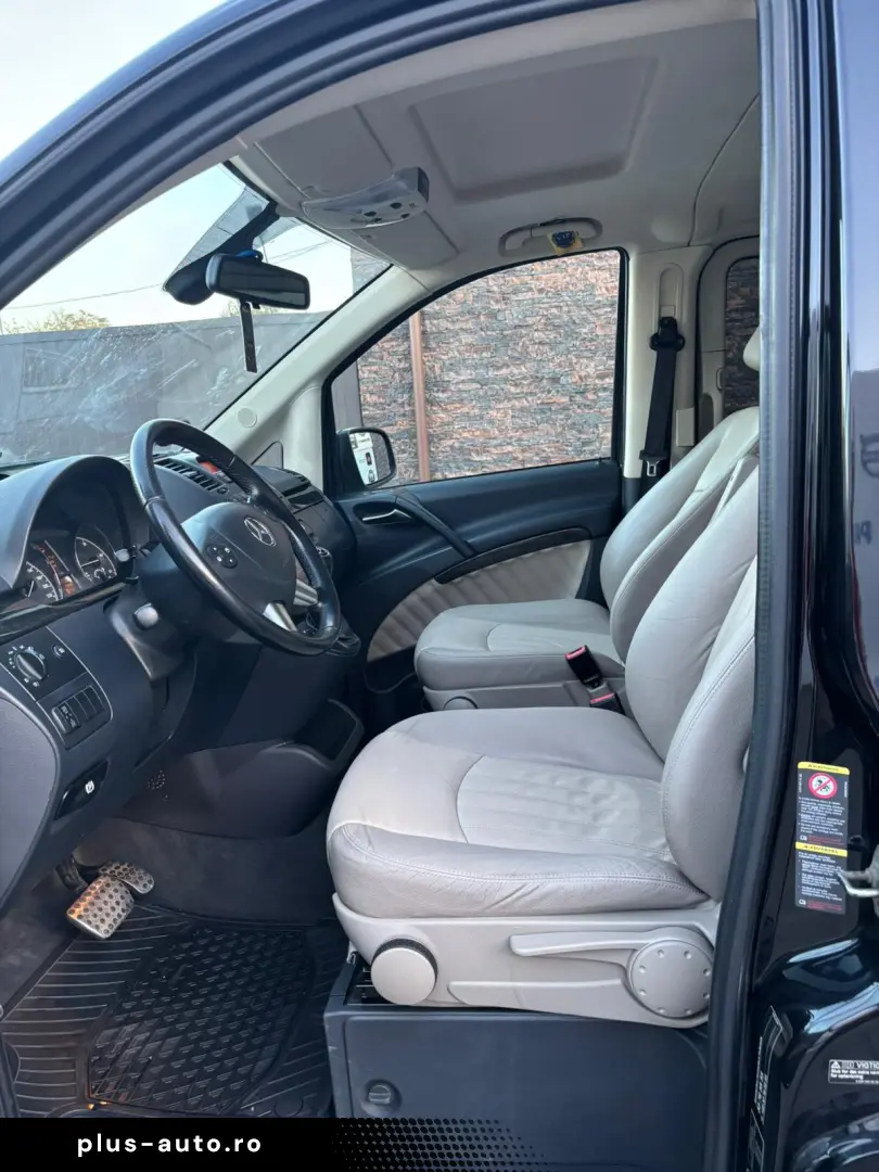 Mercedes-Benz VIANO 2012