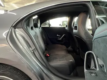 MERCEDES-BENZ CLA 250 e Coupe AMG LINE Business KeyGO PARK