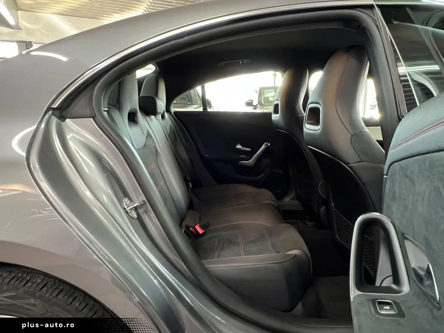 MERCEDES-BENZ CLA 250 e Coupe AMG LINE Business KeyGO PARK