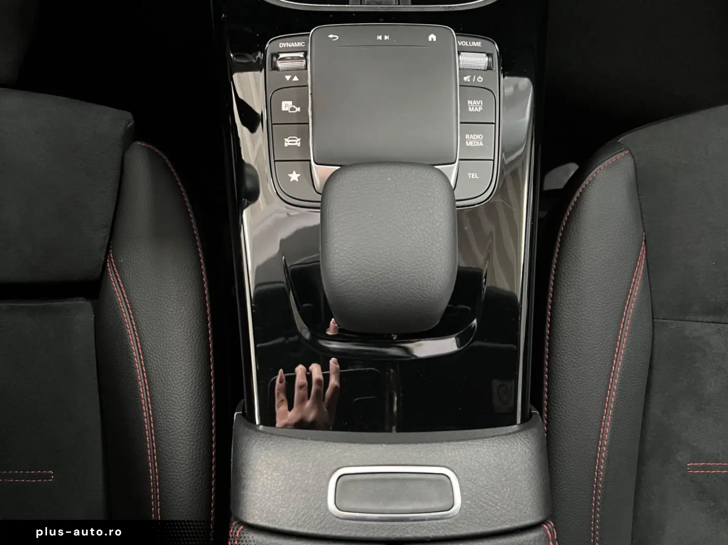 MERCEDES-BENZ CLA 250 e Coupe AMG LINE Business KeyGO PARK