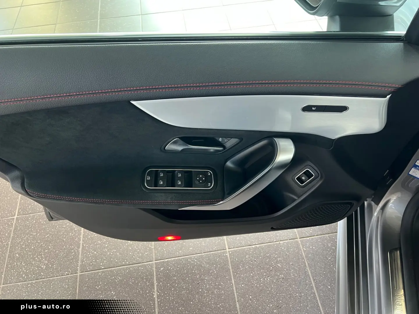 MERCEDES-BENZ CLA 250 e Coupe AMG LINE Business KeyGO PARK