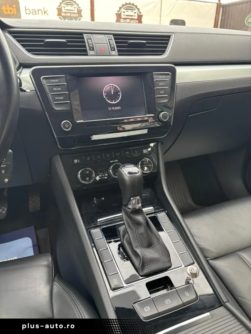 Skoda Superb 2017 11