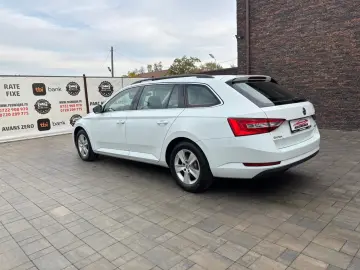 Skoda Superb 2017 11