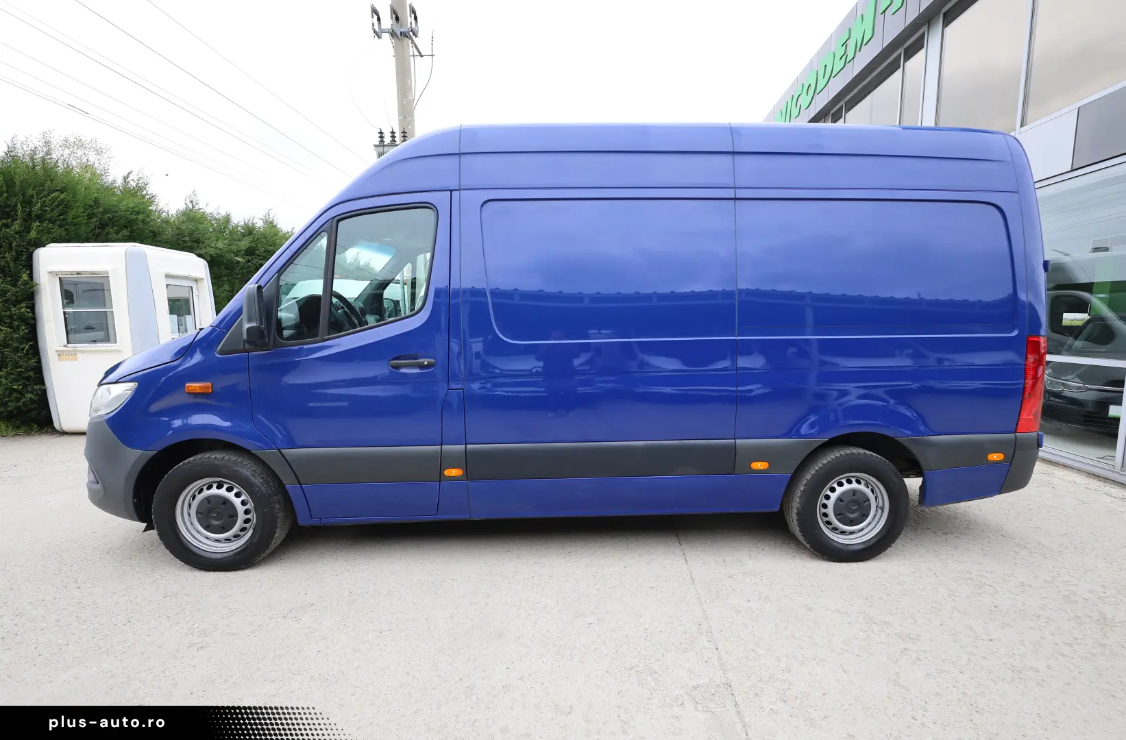 Mercedes-Benz Sprinter L2H2 2.2D 143CP