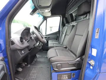 Mercedes-Benz Sprinter L2H2 2.2D 143CP