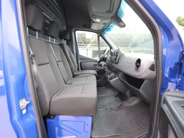 Mercedes-Benz Sprinter L2H2 2.2D 143CP
