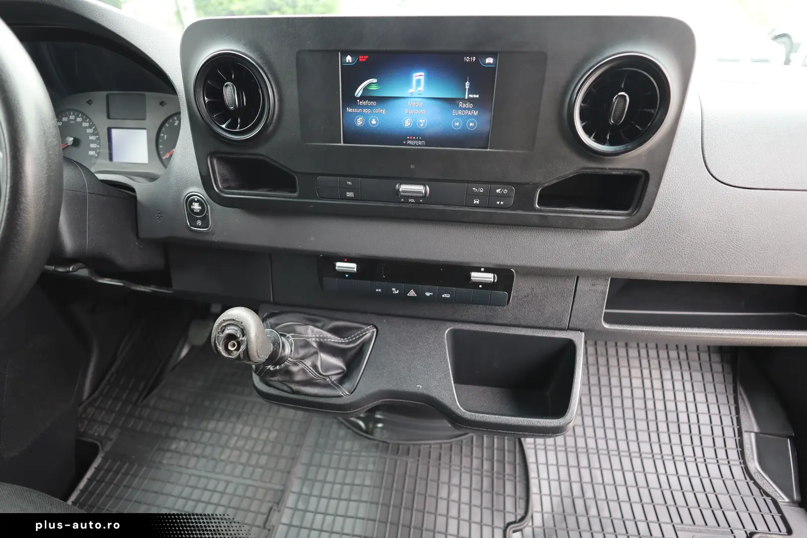 Mercedes-Benz Sprinter L2H2 2.2D 143CP