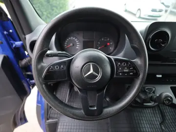 Mercedes-Benz Sprinter L2H2 2.2D 143CP