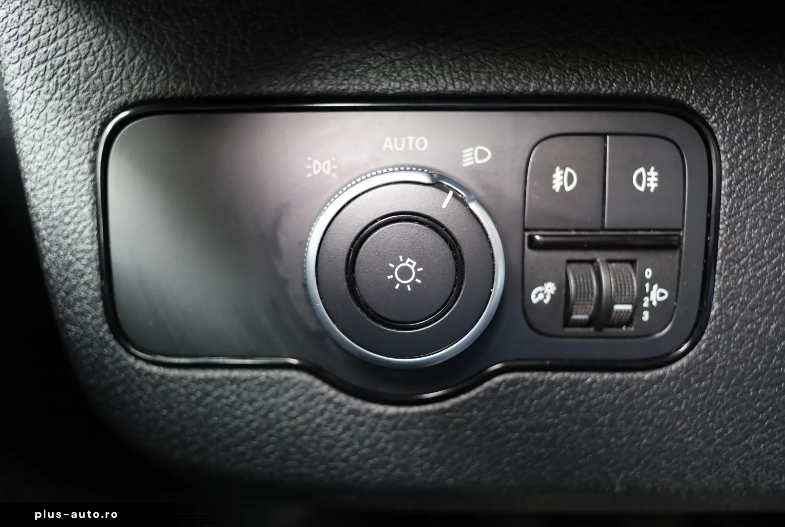 Mercedes-Benz Sprinter L2H2 2.2D 143CP