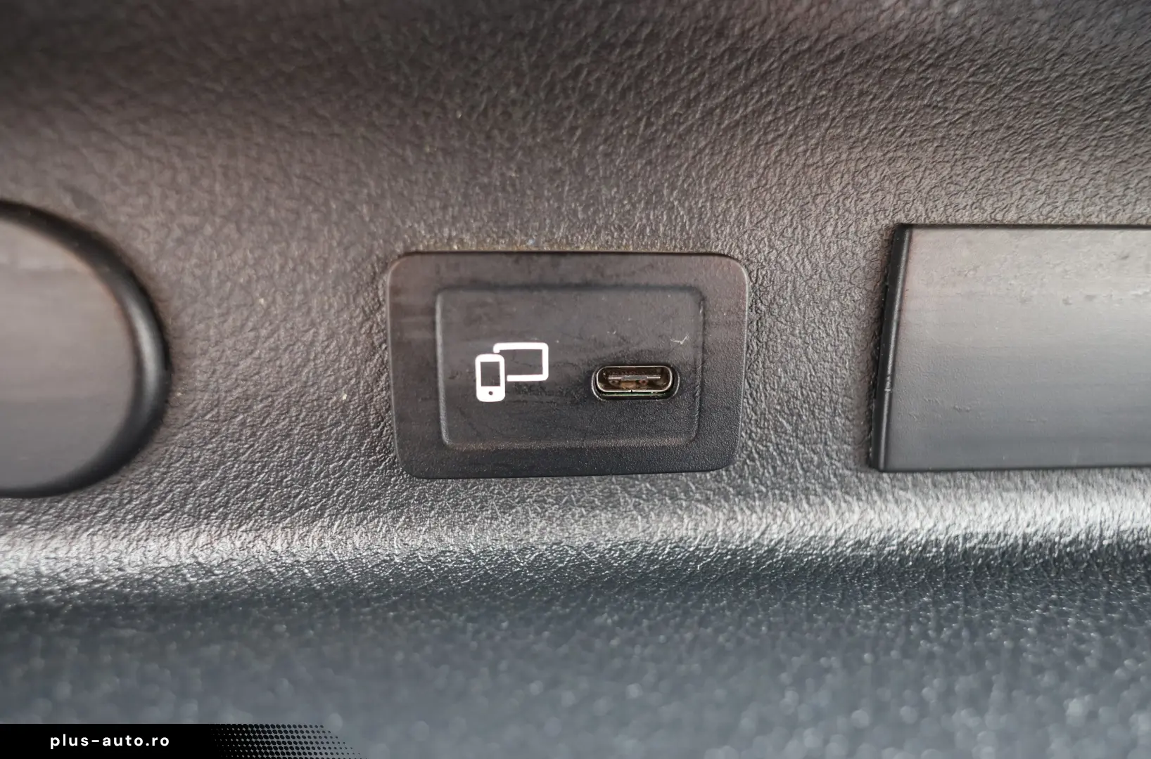 Mercedes-Benz Sprinter L2H2 2.2D 143CP