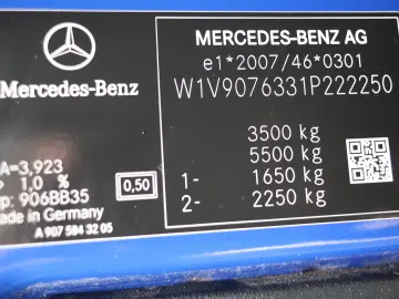 Mercedes-Benz Sprinter L2H2 2.2D 143CP