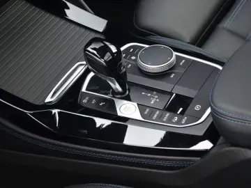 BMW X4 M40i LiveCptProf.Head-Up.Laser.Pano.360 .ACC