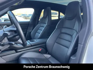 PORSCHE Taycan Sport Turismo Rückfahrkamera Panoramadach