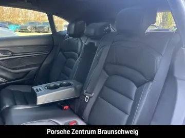 PORSCHE Taycan Sport Turismo Rückfahrkamera Panoramadach
