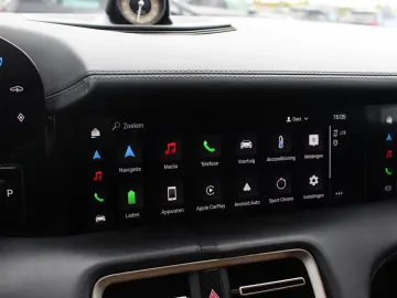 PORSCHE Taycan Cross Turismo 4 93 kWh   SoH 92 2%   Pano