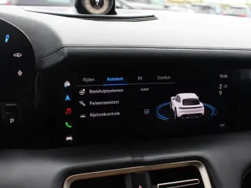 PORSCHE Taycan Cross Turismo 4 93 kWh   SoH 92 2%   Pano