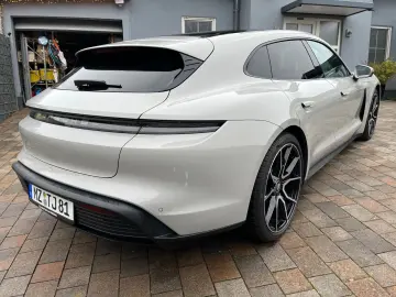 PORSCHE Sport Turismo Pano HUD Bose Luft Perf HAL 21