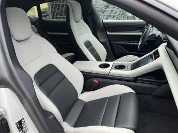 PORSCHE Sport Turismo Pano HUD Bose Luft Perf HAL 21