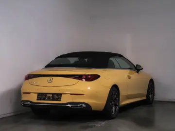 MERCEDES-BENZ CLE 180 Cabriolet LED RFK MEM. KEYL. AIRSC.