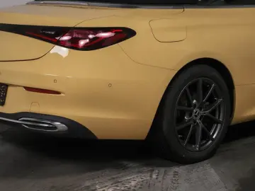 MERCEDES-BENZ CLE 180 Cabriolet LED RFK MEM. KEYL. AIRSC.