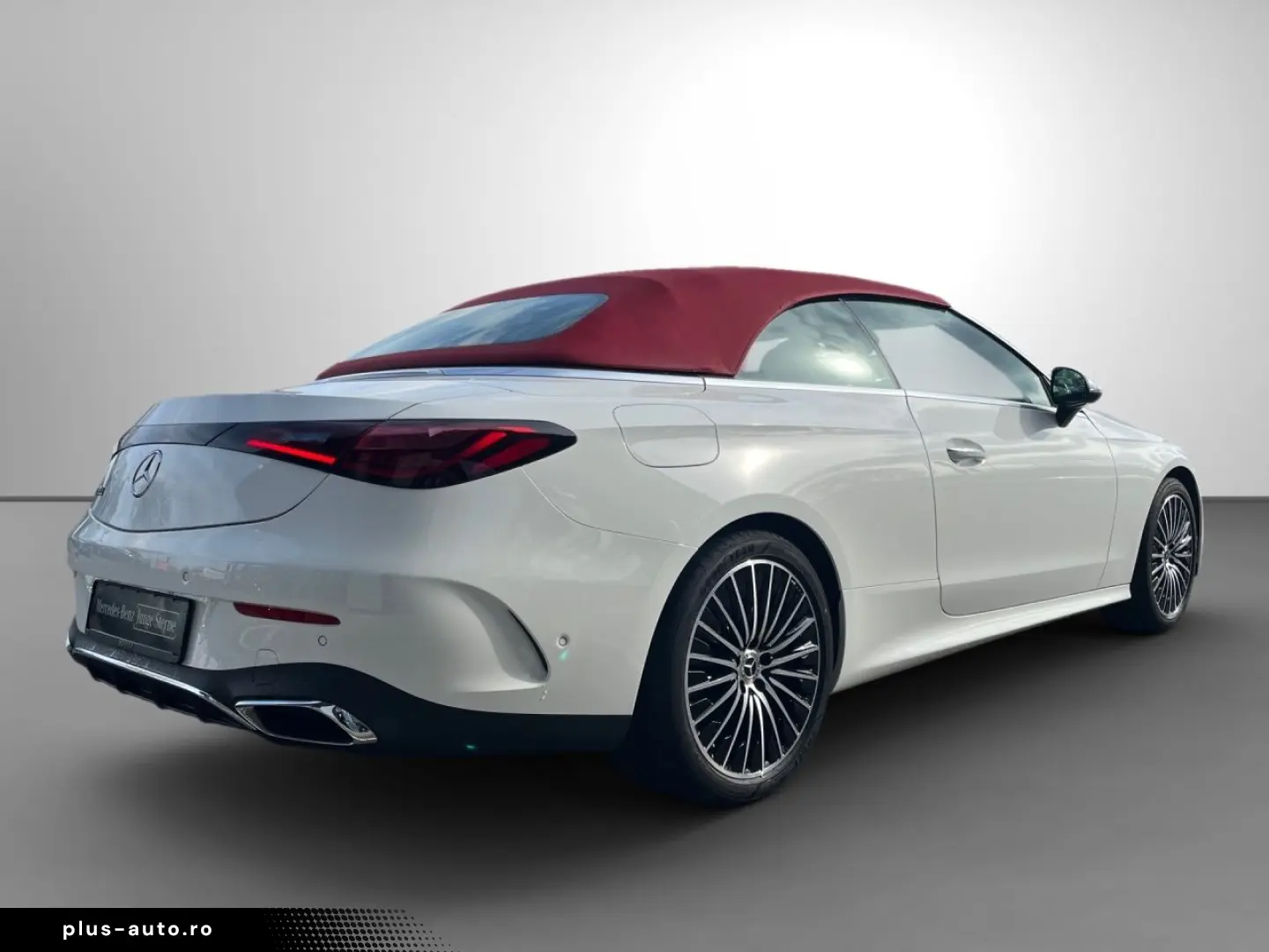 MERCEDES-BENZ CLE 200 Cabriolet AMG Leder Kamera Verdeck rot