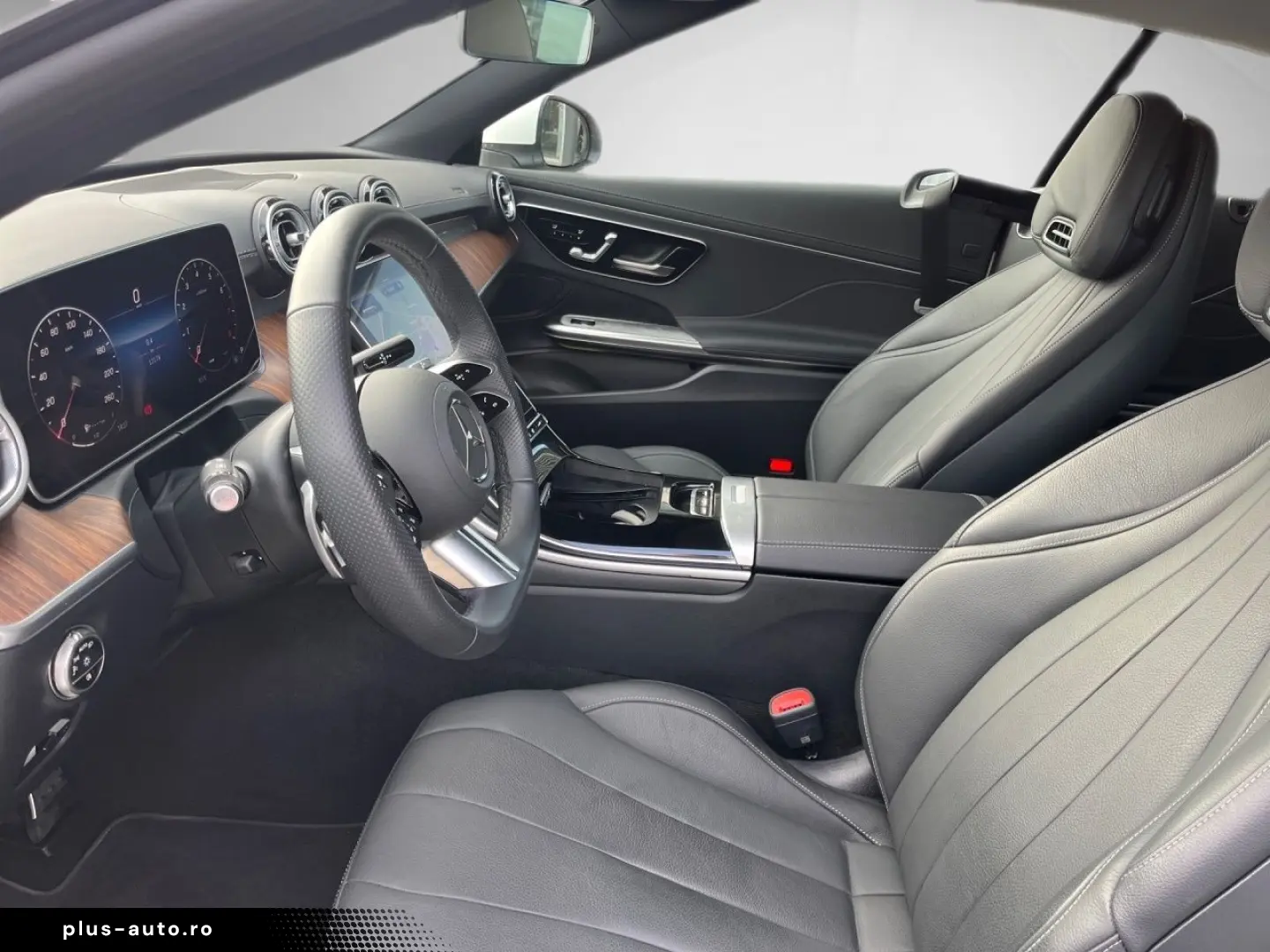 MERCEDES-BENZ CLE 200 Cabriolet AMG Leder Kamera Verdeck rot