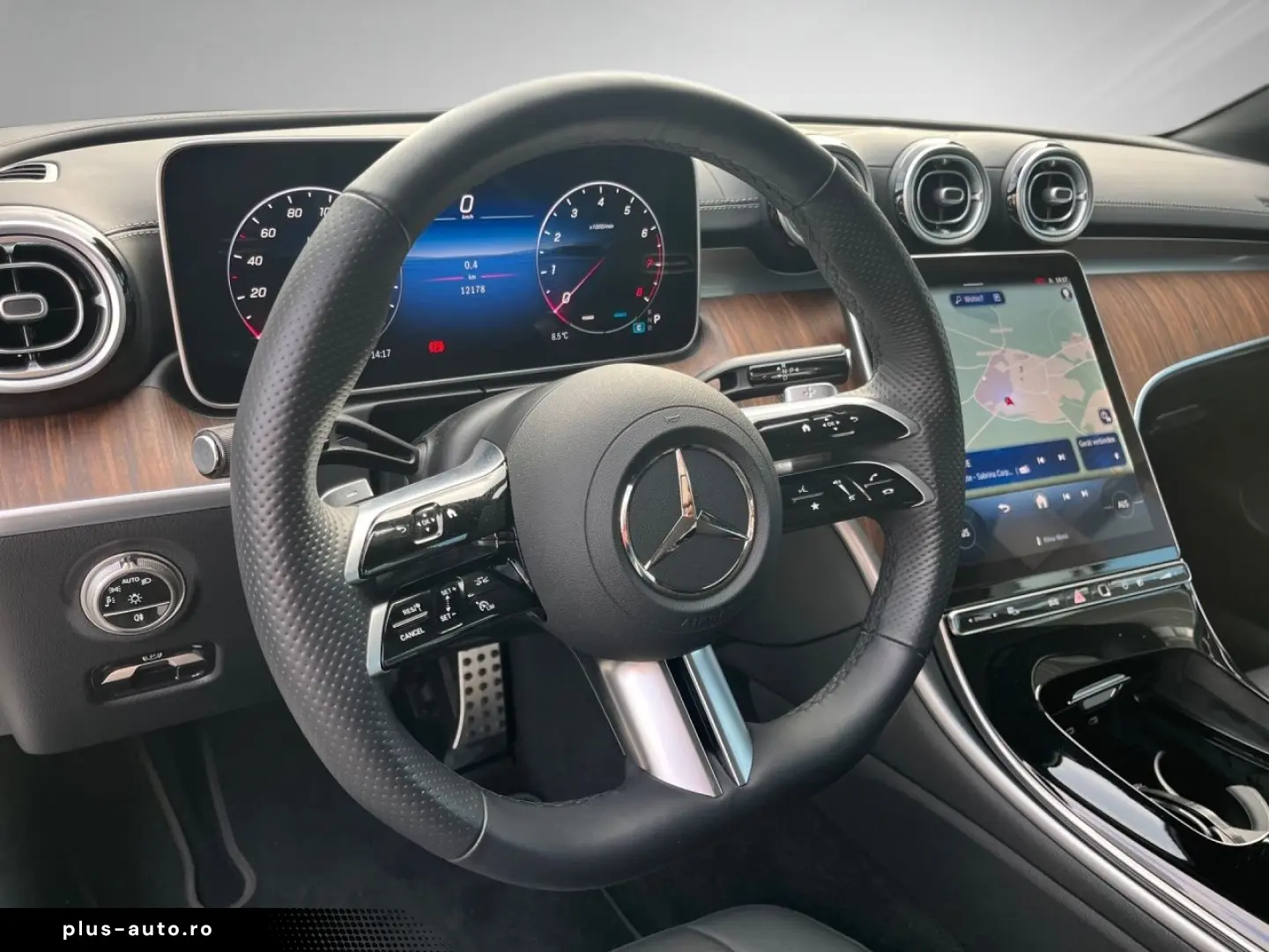 MERCEDES-BENZ CLE 200 Cabriolet AMG Leder Kamera Verdeck rot