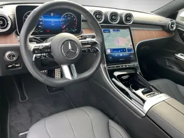 MERCEDES-BENZ CLE 200 Cabriolet AMG Leder Kamera Verdeck rot